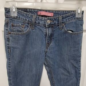 Levis 518 jeans